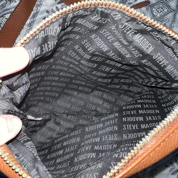 Crossbody - Picture 3 of 3